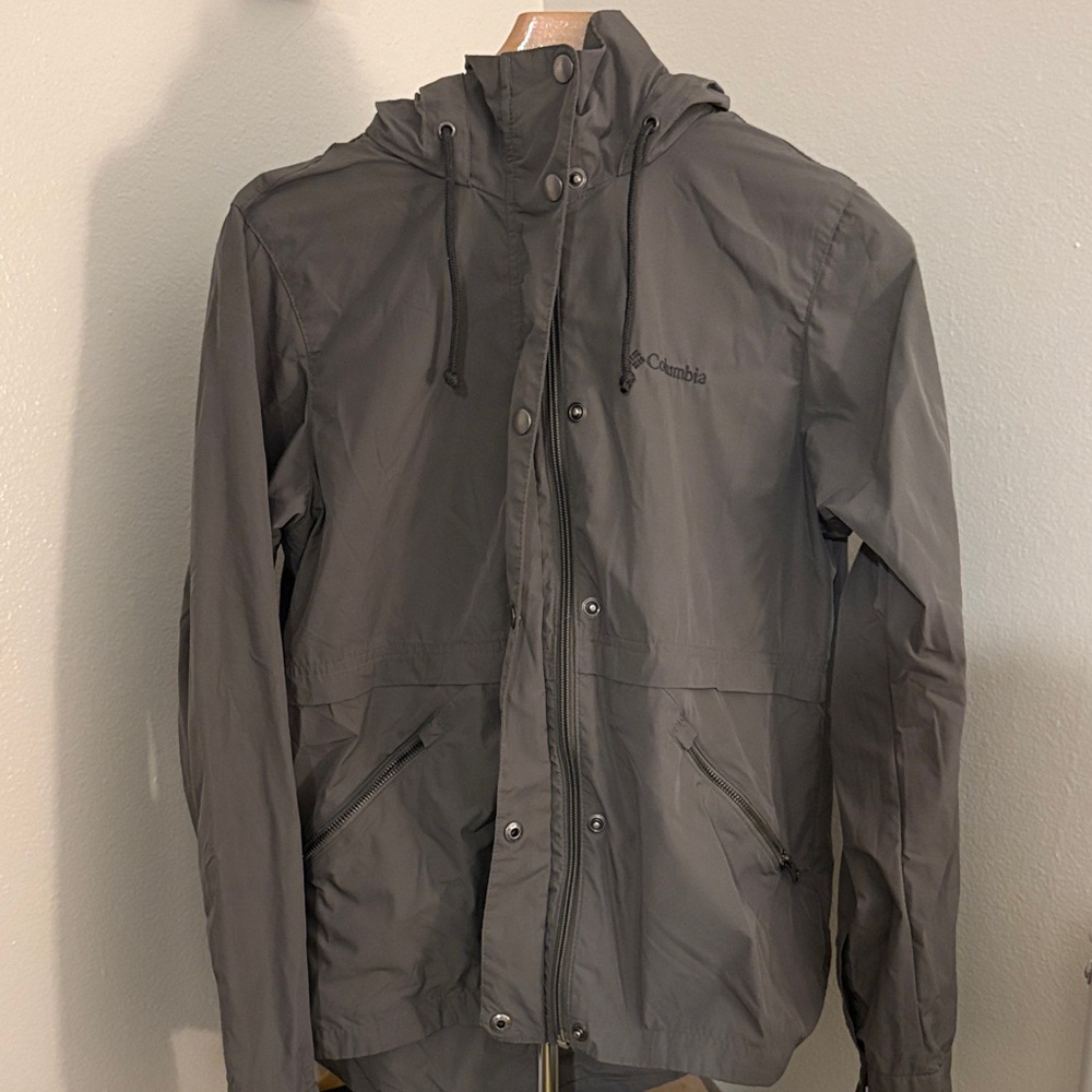 Columbia Womens Windbreaker